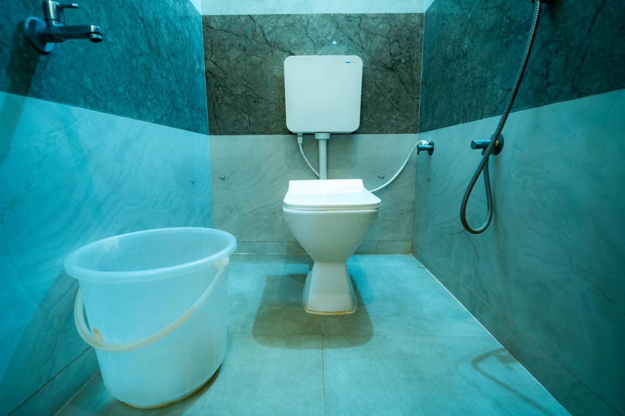 Homestay Bairava Bliss - *