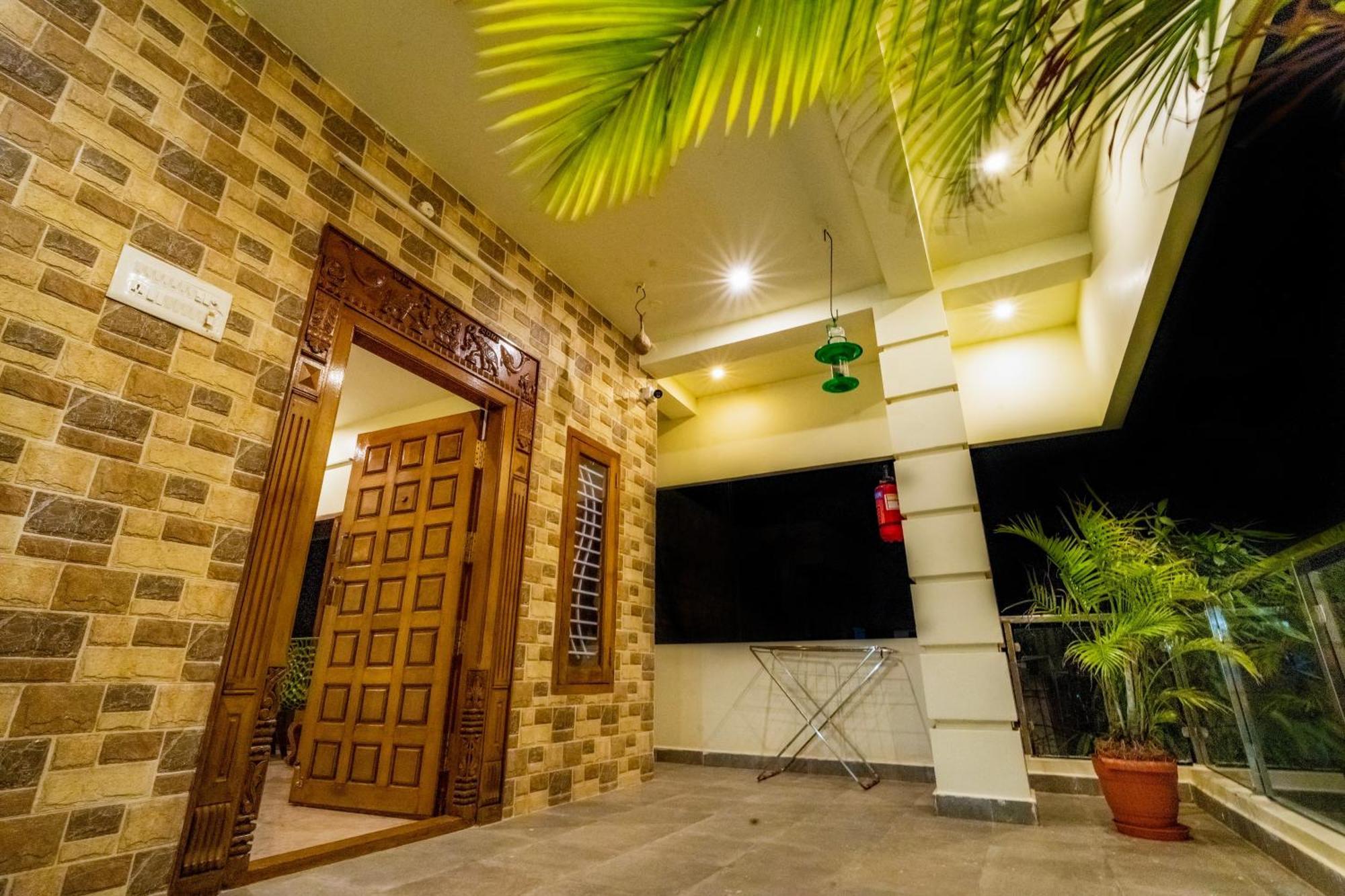 Homestay Bairava Bliss - *